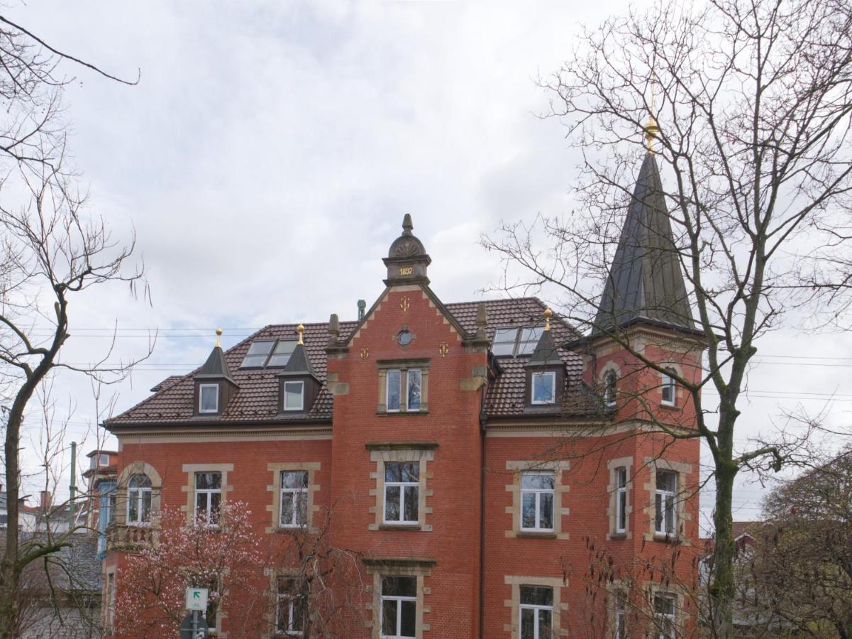 Bohnapartments Elisa - Wohlfuehlapartment Mit 2 Gratis Parkplaetzen Und 3 Schlafzimmern - Wlan - Vollausstattung Ерфурт Екстериор снимка